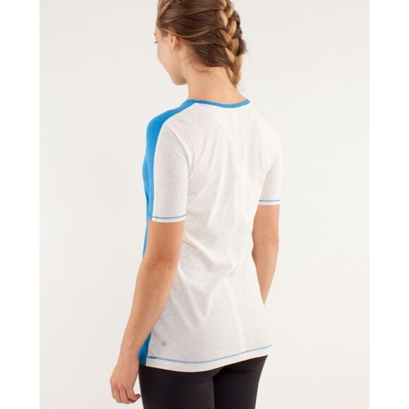Lululemon Devotion Short Sleeve Tee 4 Beaming Blue Heathered Polar Cream NWT - Picture 15 of 15